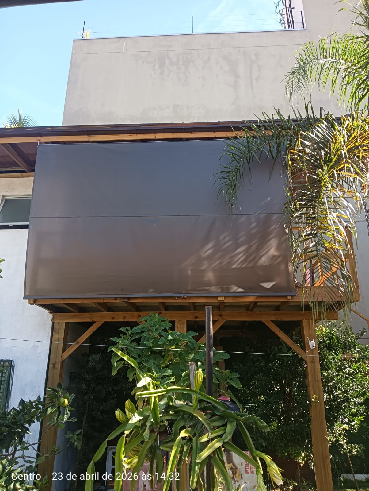 Foto de toldo instalado pela Paraná Toldos