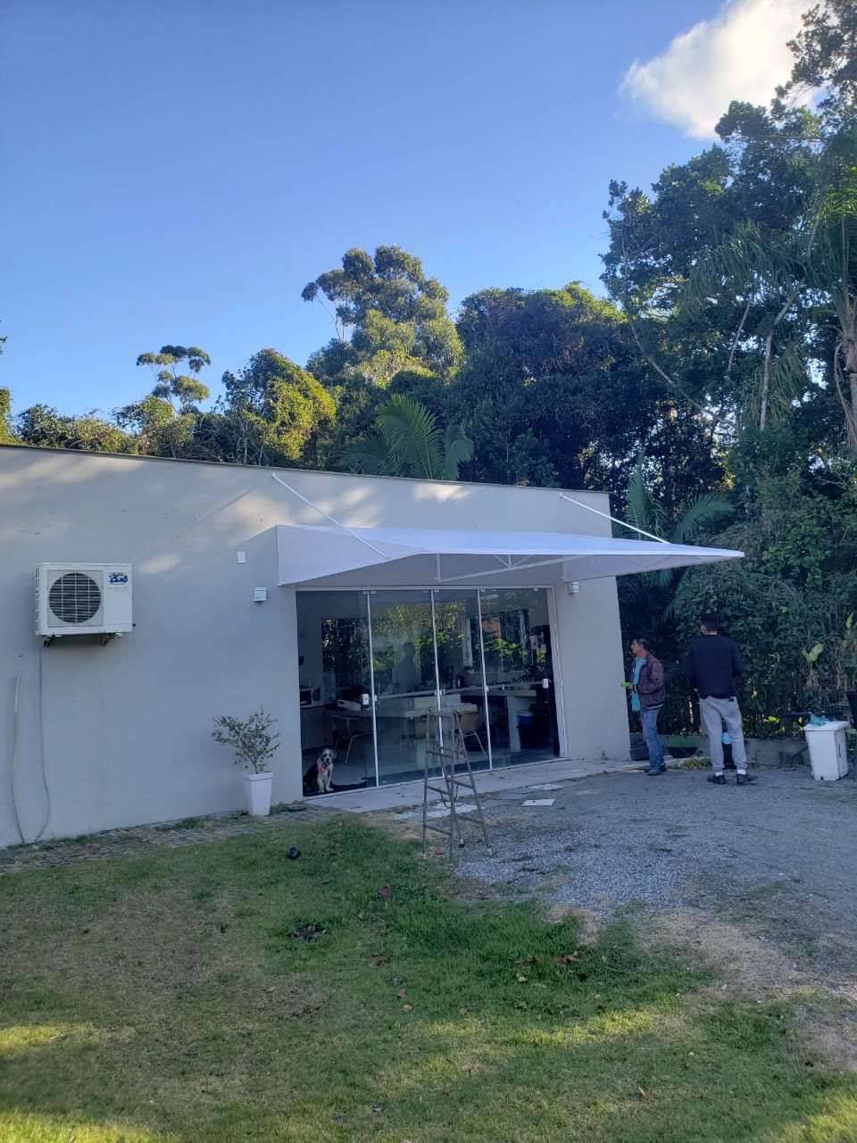 Foto de toldo instalado pela Paraná Toldos