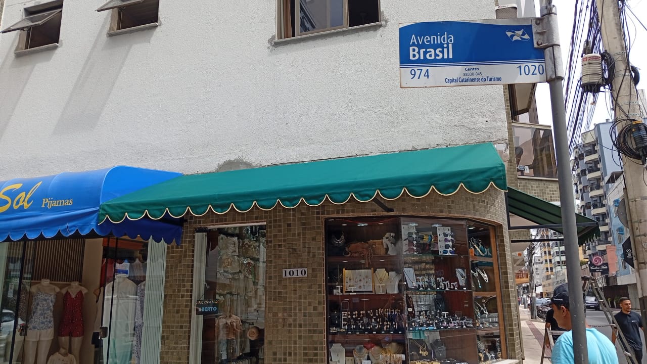 Foto de toldo instalado pela Paraná Toldos